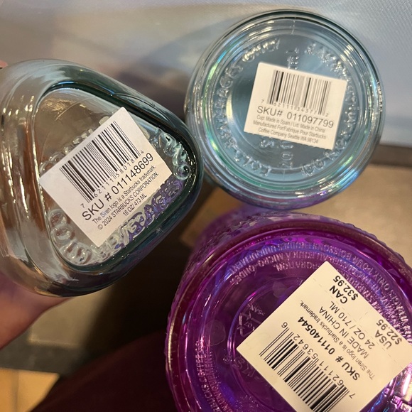 Lot of Starbucks Recycled Glass Water Bottle 20oz x2 + Pink 24oz Cup NWT - Picture 3 of 8